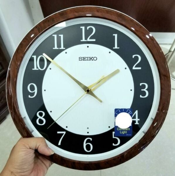 Seiko QXA788Z Gece Aydınlatmalı Analog Duvar Saati