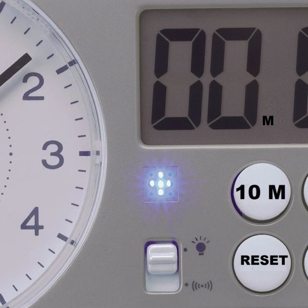 Seiko QHE152W Alarmlı Kronometreli Anakog Masa Saati