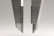 Mitutoyo Dijital Kumpas (Metrik) 300 mm , 0-12'' | 500-173-30