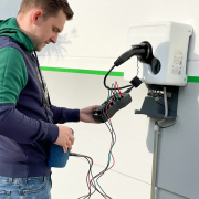 PCE Elektrikli Araç Şarj İstasyonu Test Cihazı | PCE-EVSE 300