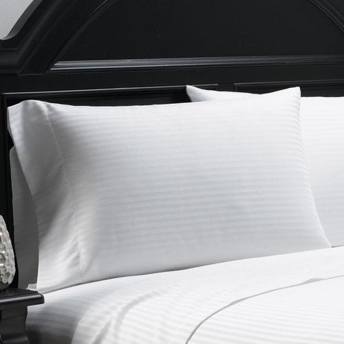 83 Tel Çizgili Pamuk Saten Otel Yastık Kılıfı