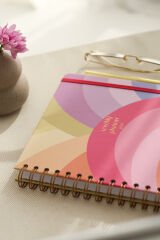 Matt Notebook 2025 Yılı Haftalık Kare Ajanda - 12 Aylık Gökkuşağı