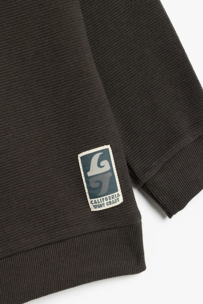 Koton Erkek Çocuk Uzun Kollu Etiket Detaylı Oversize Basic Sweatshirt