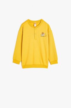 Koton Erkek Bebek Sweatshirt Aslan Baskılı Uzun Kollu Bisiklet Yaka Düğme Detaylı Pamuklu