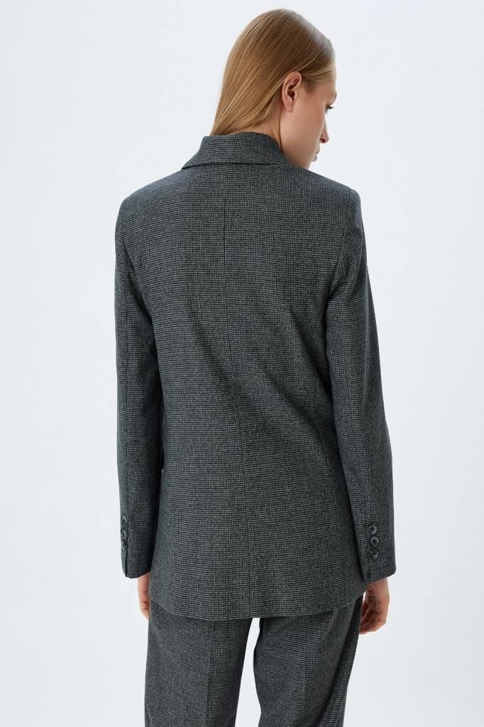 Koton Oversize Blazer Ceket Kruvaze Ters Yaka Kapaklı Cepli Düğmeli