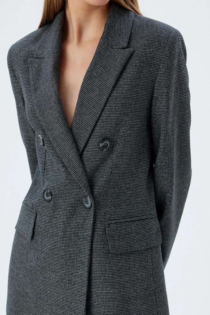 Koton Oversize Blazer Ceket Kruvaze Ters Yaka Kapaklı Cepli Düğmeli