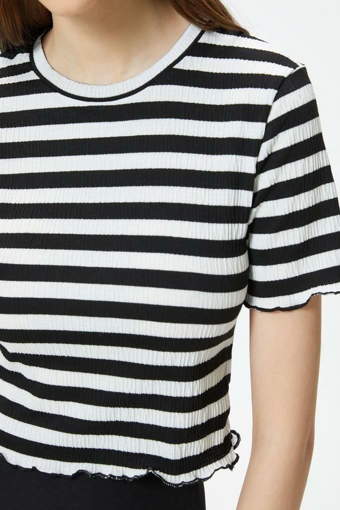 Koton Crop Tişört Ribanalı Kısa Kollu Bisiklet Yaka Pamuklu