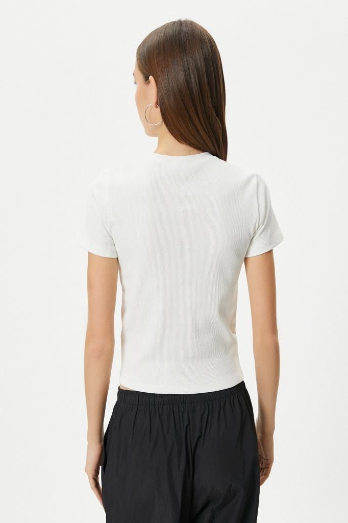 Koton Anime Tişört Baskılı Kısa Kollu Bisiklet Yaka Pamuklu Slim Fit