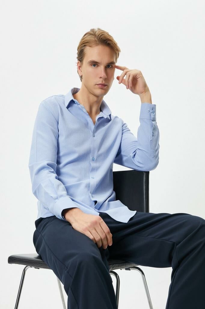 Koton Klasik Gömlek Slim Fit Yarım İtalyan Yaka Düğmeli Uzun Kollu
