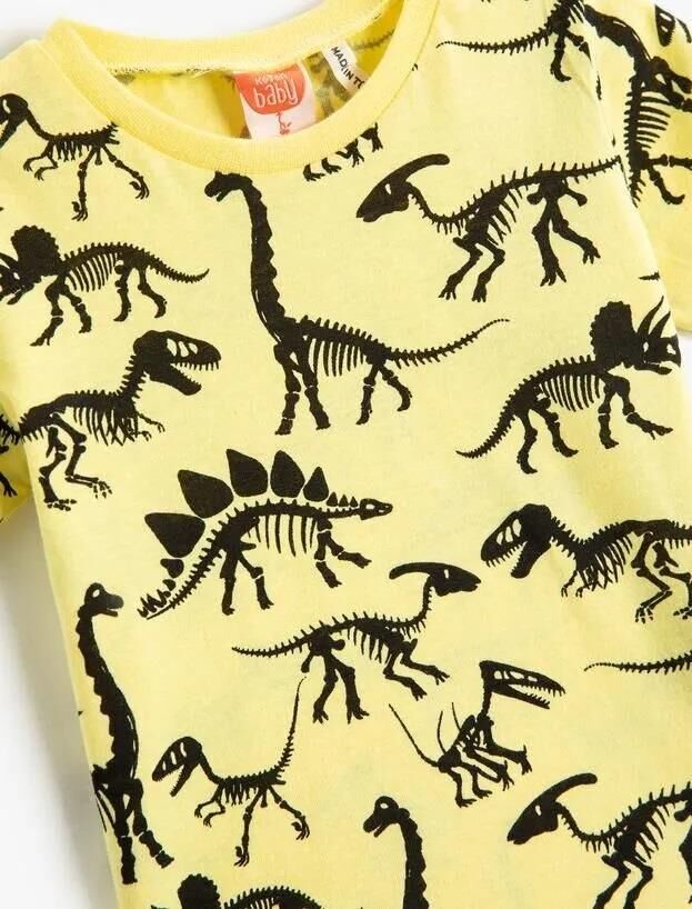 Koton Erkek Bebek Kısa Kollu Bisiklet Yaka Tişört Dinozor Baskılı
