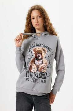 Koton Oversize Kapüşonlu Sweatshirt Ayı Baskılı Sloganlı Şardonlu