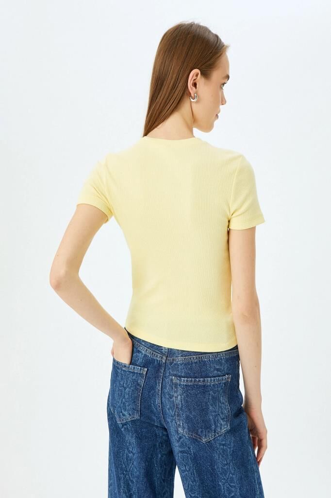 Koton Ayı Baskılı Kısa Kollu Bisiklet Yaka Slim Fit Tişört