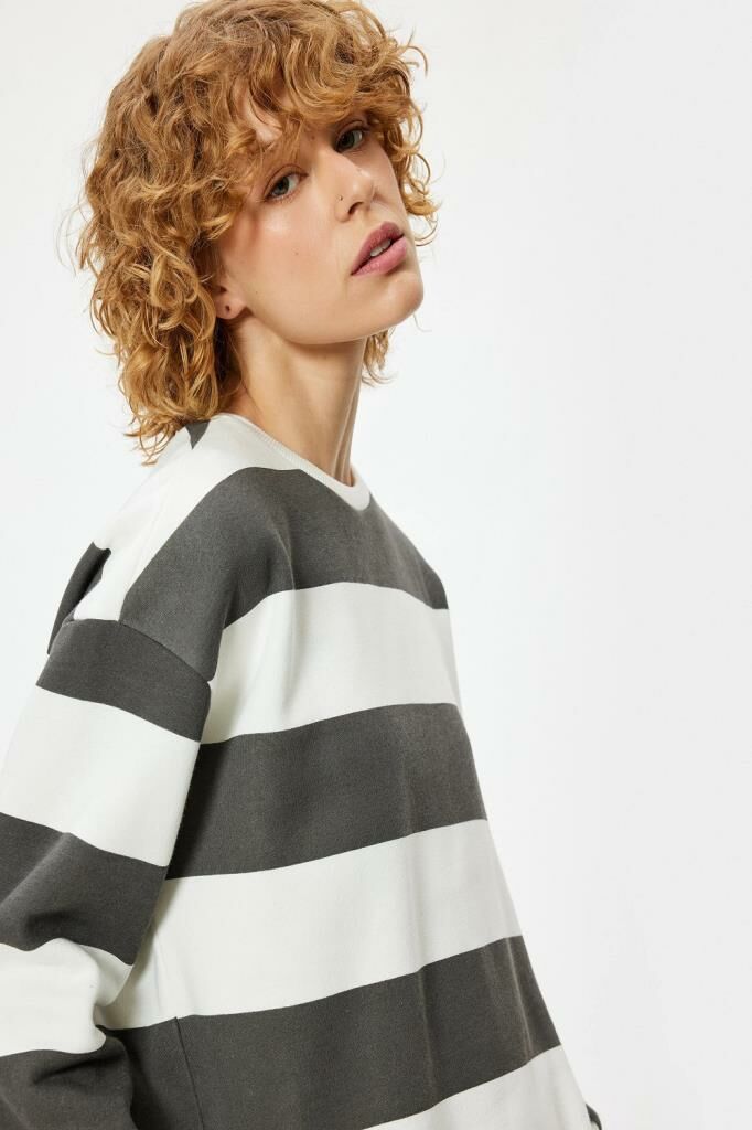Koton Oversize Sweatshirt Bisiklet Yaka Uzun Kollu Renk Bloklu