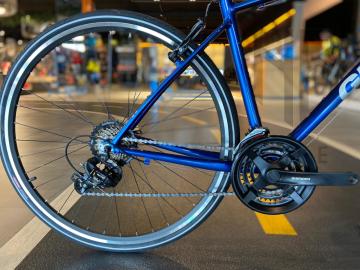 Giant Escape R3