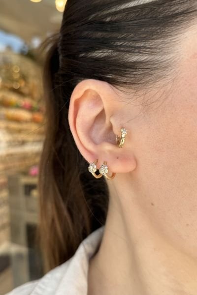 VIP Gömme Soft Renk Taşlı Çiçek Model Halka Küpe 14K