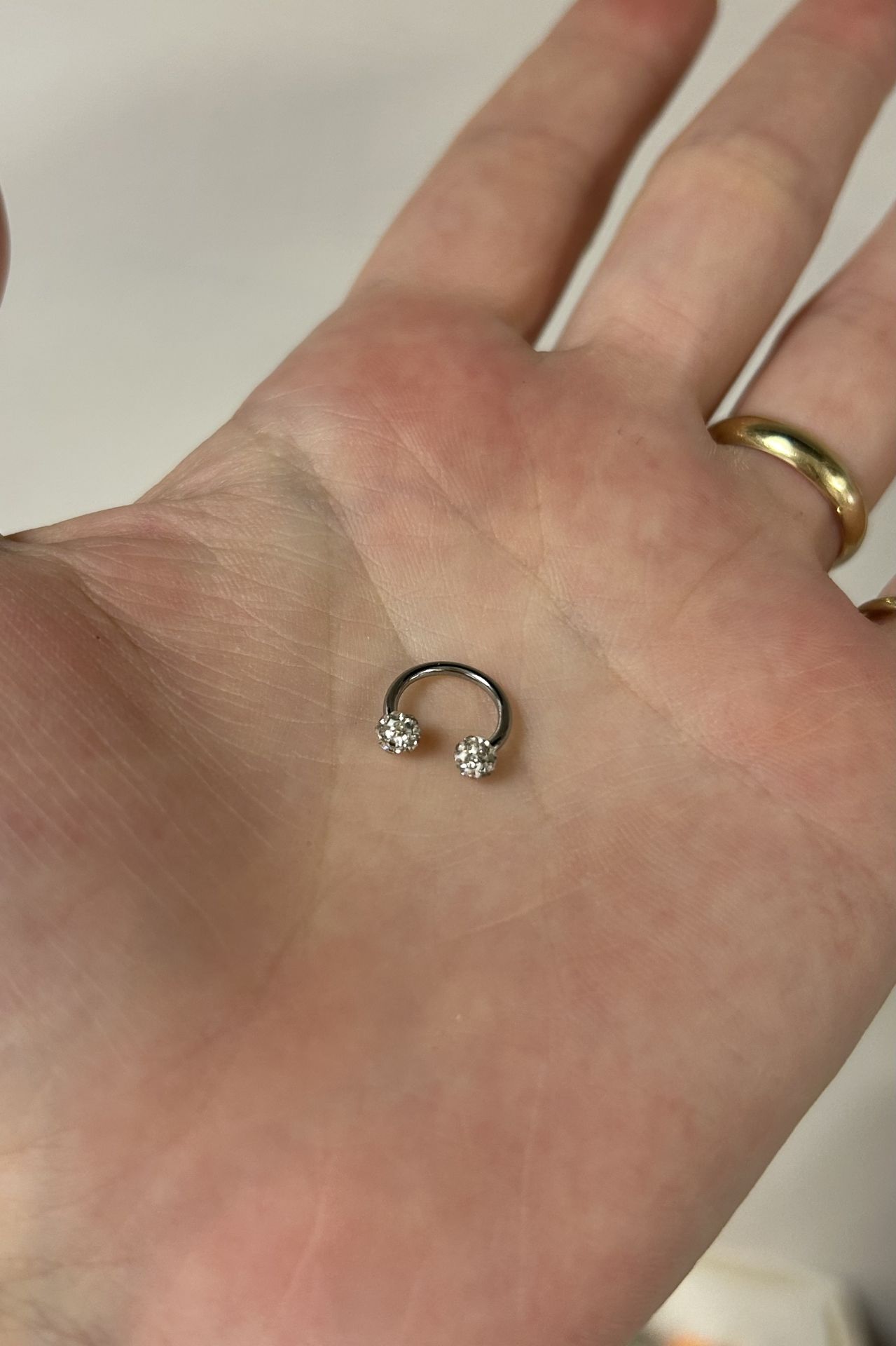 Çift Tarafı Taşlı Yarım Halka Piercing 1 cm