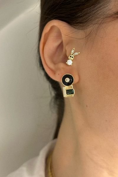 Yeşil Taş Detaylı Premium Button Halka Küpe