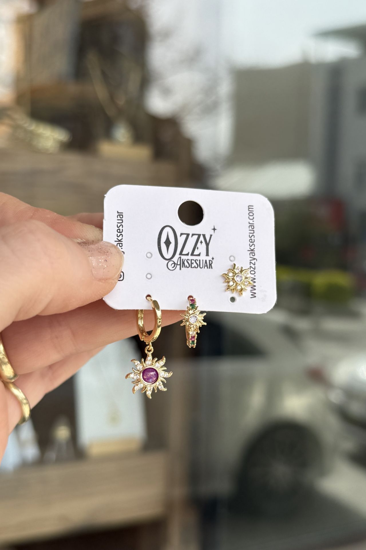 Pırıltılı Mor Taşlı Güneş Model 3'lü Set Küpe