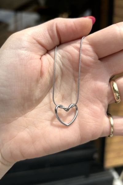 Kıvrımlı Kalp Uç Model Yılan Sırtı Çelik Zincir Kolye 45 cm Gümüş Renk