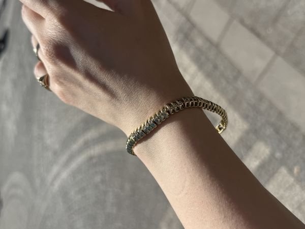 VIP Ortası Taşlı Bombeli Bileklik 17 + 2 cm