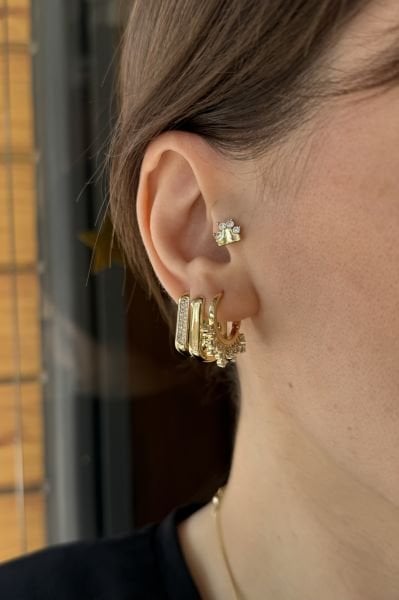 VIP Taşlı Asimetrik Yelpaze Halka Küpe 14K