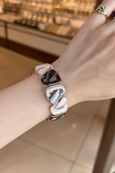 İçten Geçmeli Model Lastikli Bileklik Siyah