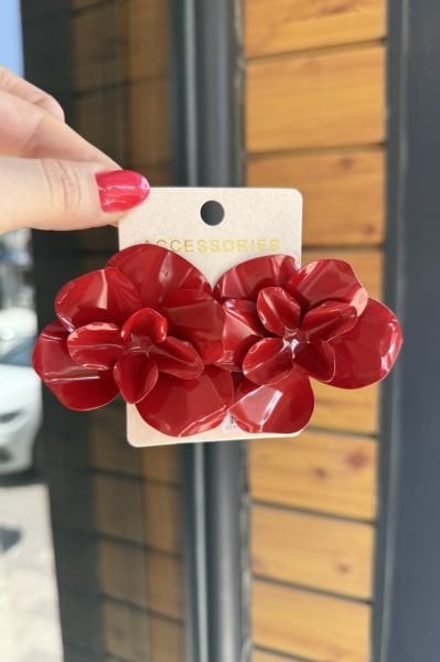 Marka Model Plaka Çiçek Küpe Kırmızı