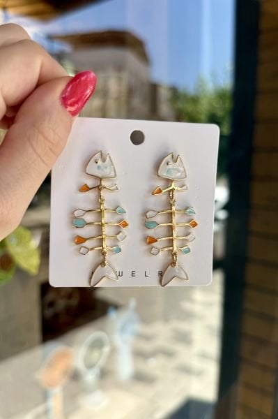 Sallantılı Mineli Balık Küpe