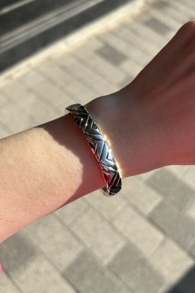 Zigzag Örgü Model Porselen Kaplama Lastikli Bileklik Gümüş Renk