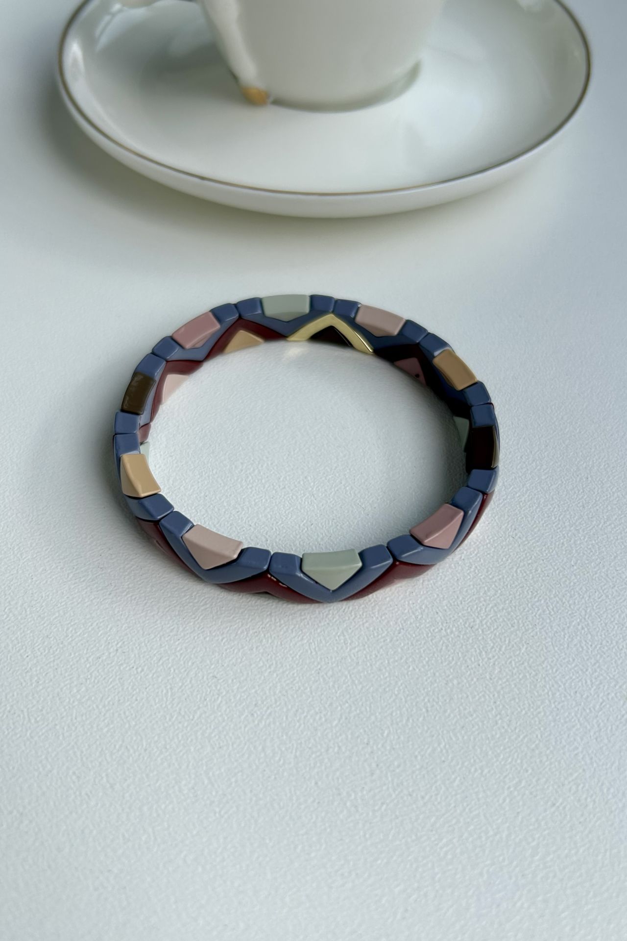 Zigzag Örgü Model Porselen Kaplama Lastikli Bileklik Brownie