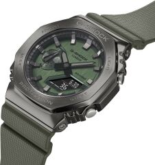 CASIO G-SHOCK GM-2100B-3ADR YEŞİL SİLİKON KORDON ANALOG/DİJİTAL ERKEK KOL SAATİ