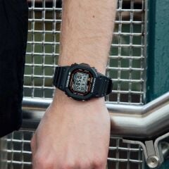 CASIO G-SHOCK DW-5600RL-1DR SİYAH SİLİKON KORDON DİJİTAL ERKEK KOL SAATİ