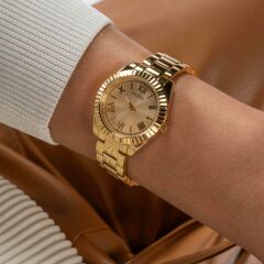 GUESS GUGW0687L2 ALTIN KAPLAMA KADIN KOL SAATİ