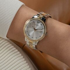 GUESS GUGW0725L1 ALTIN KAPLAMA TAŞLI KADIN KOL SAATİ