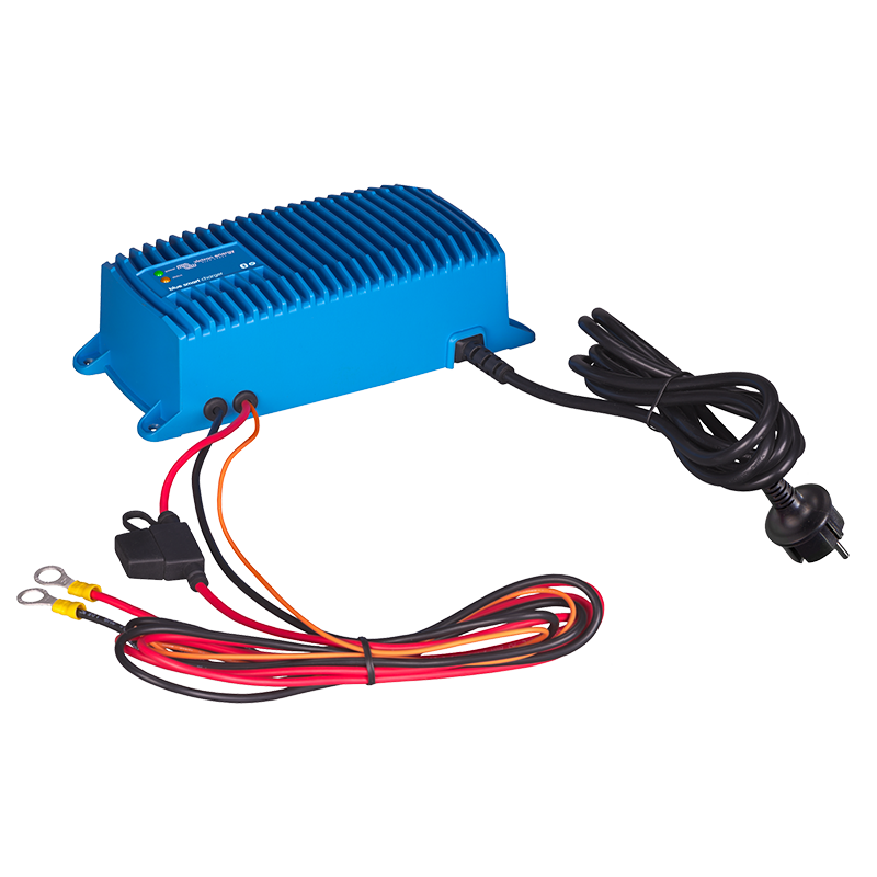 Blue Smart IP67 Charger 24/8 (1)