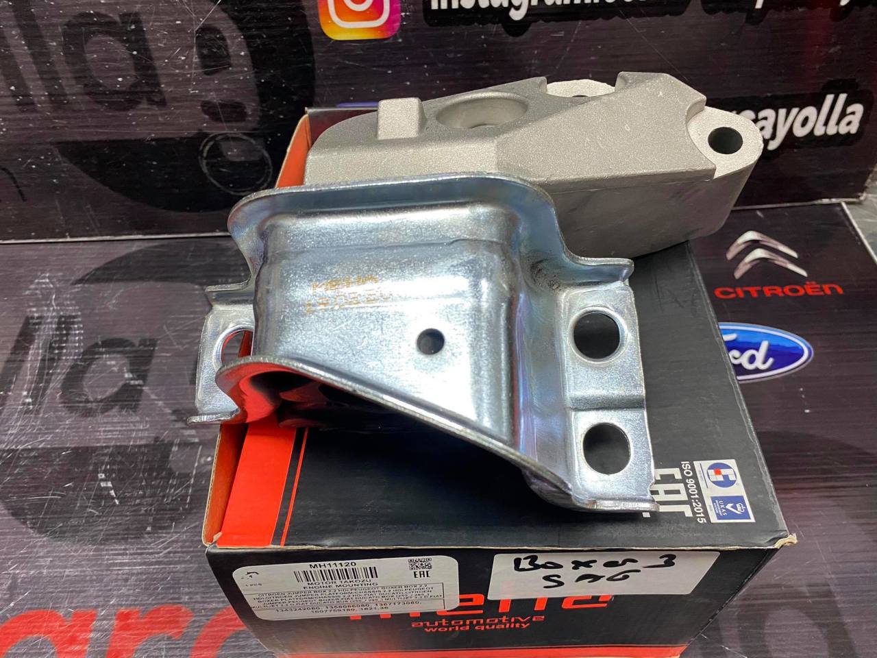 Boxer 3 Motor Takozu Sağ Üst Meha