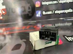 Jumper Ön Sol İç Cam Düğmesi