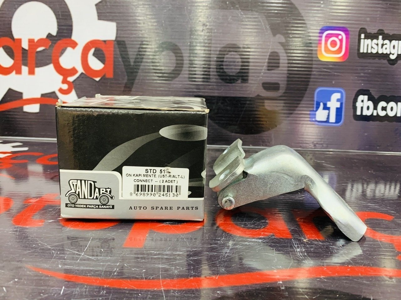 Ford Connect Ön Kapı Menteşesi Üst İthal