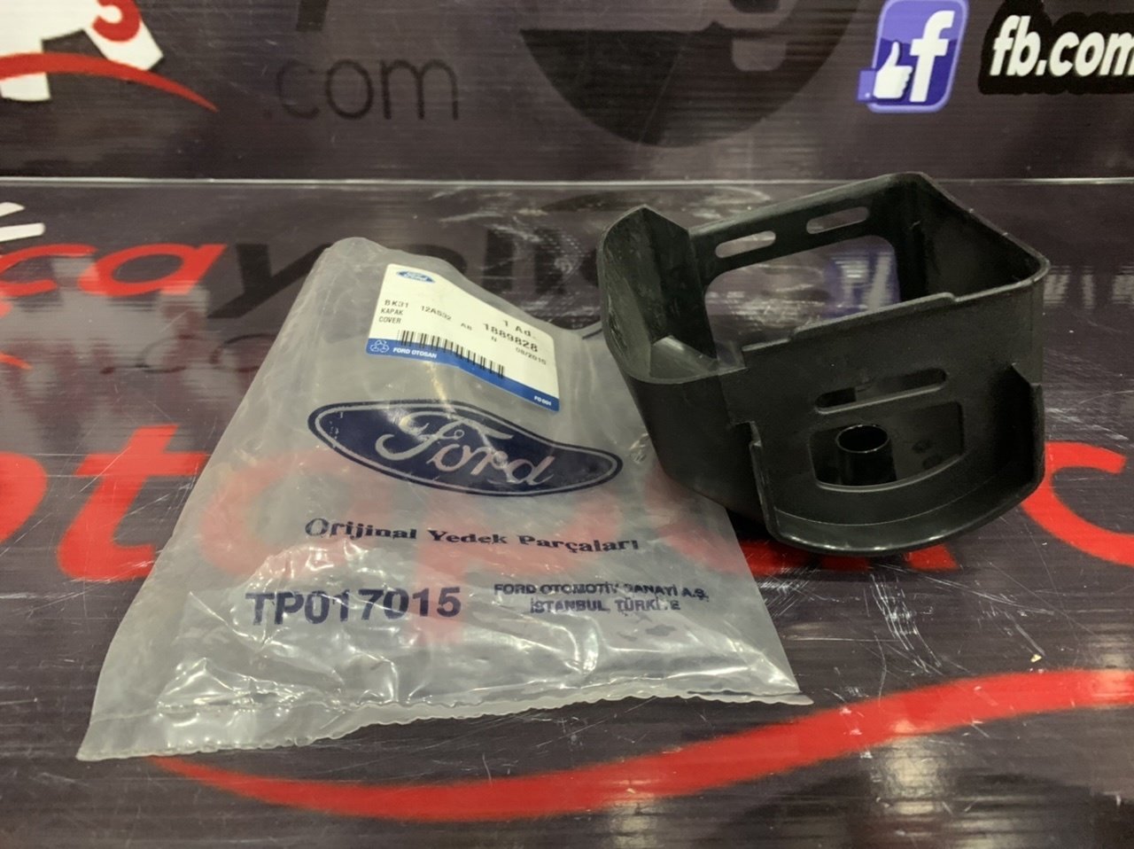 Ford Transit 2014-2019 Küçük Hava Filitre Kutusu Orjinal