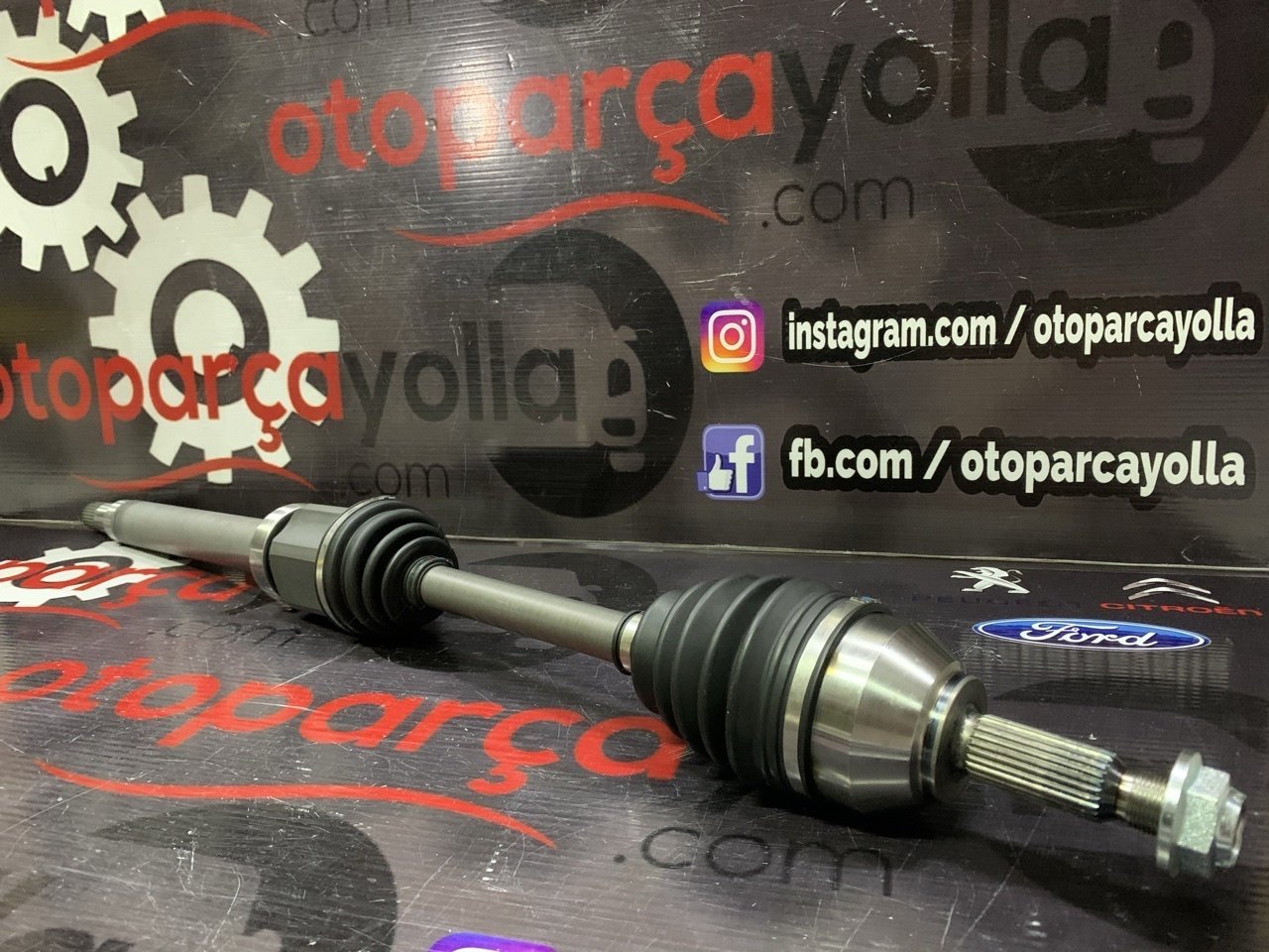 Ford Connect Aks Sağ