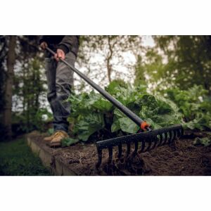 Fiskars 135715-1016036 Solid Toprak Tırmığı