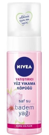 Nivea Mousse Kuru & Hassas Ciltler için Temizleme Köpüğü 150 ml
