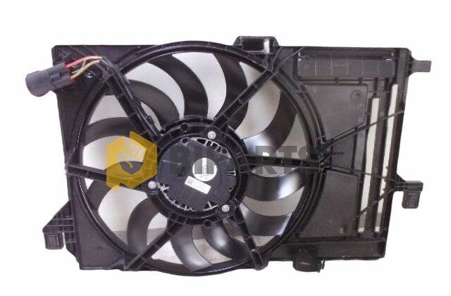 Ford Yeni Focus (C346) Fan Ve Motor CV61 8C607 EA