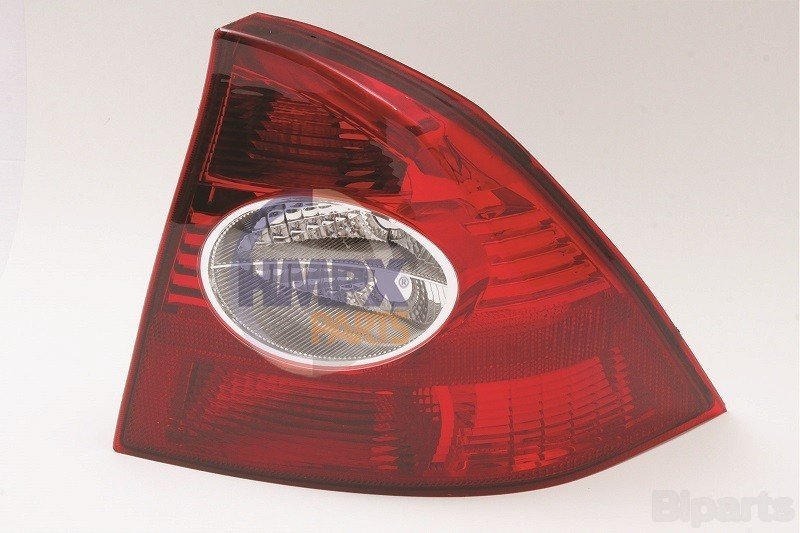 Ford FOCUS 04> SEDAN Arka Stop Lambası Sağ Duysuz MRS M610441