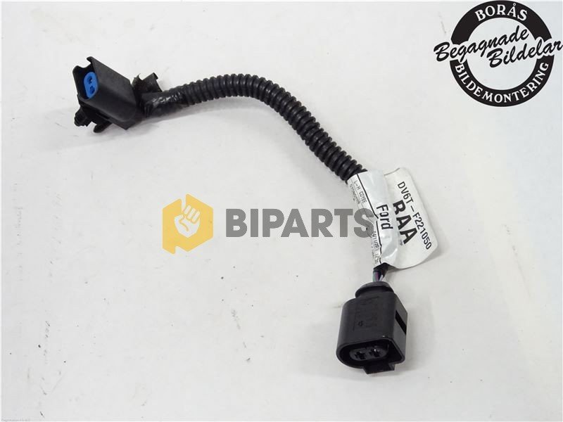 Ford  Cam Suyu Yıkama Depo Tesisatı DV6T F221050 BAA