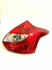 Ford Focus 12- Bm Stop Lambası Sağ 5 Kapı Led`Lı/ Bm51 13404 Bk BM51 13404 BL