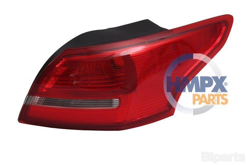 Ford FOCUS 14> Arka Stop Lambası Dış Sedan - Sağ HMP F1EB 13404 AD