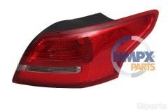 Ford FOCUS 14> Arka Stop Lambası Dış Sedan - Sağ HMP F1EB 13404 AD