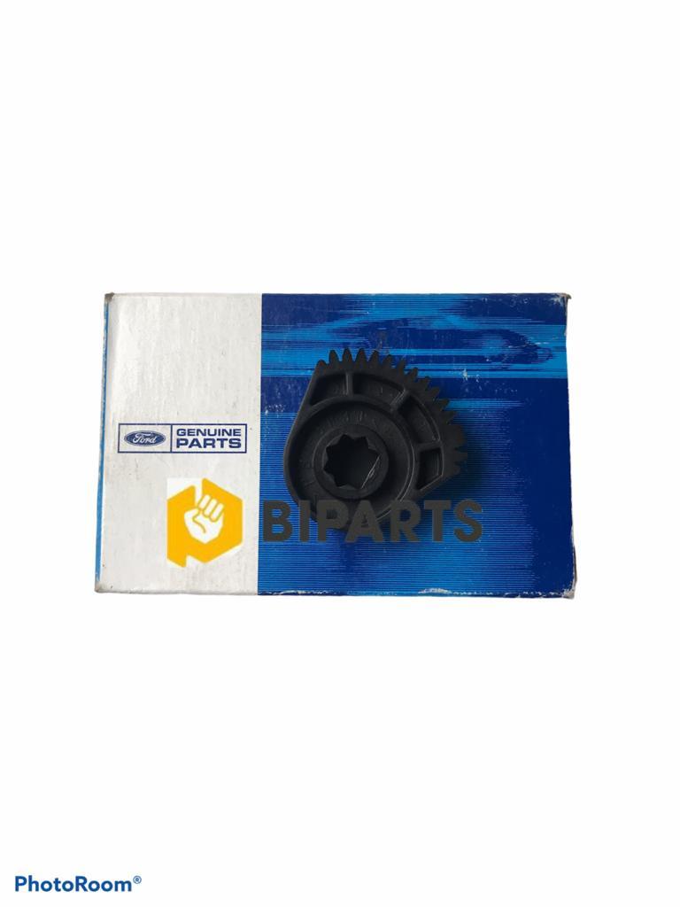 Ford Kalorifer Ara Parçası 3M5H 18K572 A