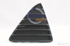 Ford FOCUS 11 Ön Tampon Sağ Üçgen Panjuru (Piano Black) HMP BM51 17K946 CF5UAW